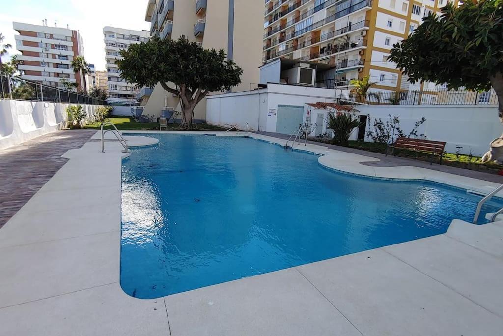 Precioso Apartamento Frente A La Playa 托雷德尔马尔 外观 照片